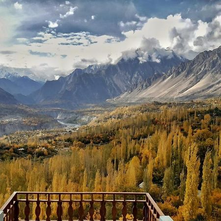World Roof Hotel Hunza Karimabad  Exterior photo